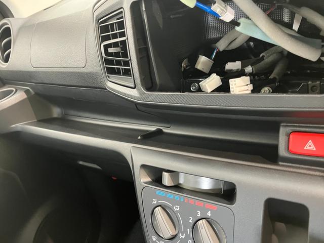 ミライースＬ　ＳＡIII　コーナーセンサー　キーレス　オートライト衝突被害軽減ブレーキ　コーナーセンサー　バックカメラ（ナビ装着時用）　オートライト　マニュアルレベリング　マニュアルエアコン　キーレスエントリー　エコアイドル（滋賀県）の中古車