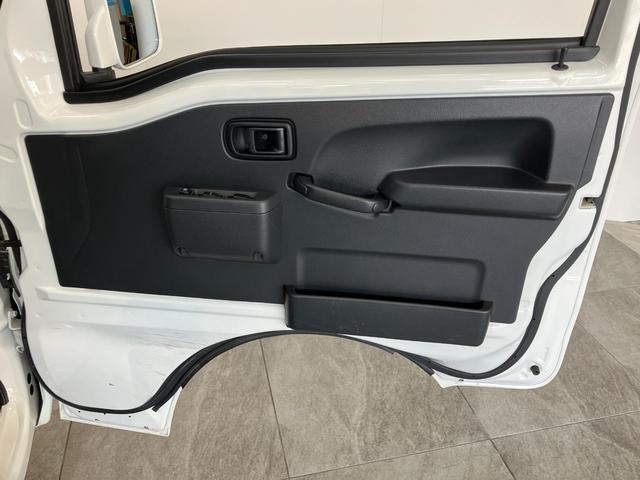 ハイゼットトラックジャンボSA3t 4WD フルセグナビ ドラレコ AT車衝突被害軽減ブレーキ フルセグナビ DVD再生 Bluetooth USB ドラレコ パワーウインドウ キーレス LEDヘッドライト マニュアルレベリング 荷台作業灯 パートタイム4WD(滋賀県)の中古車