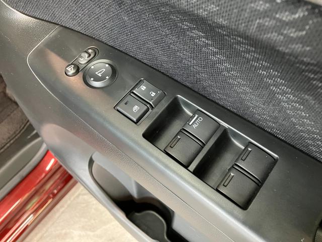 Ｎ−ＢＯＸ＋カスタムＧ・ターボＡパッケージ　ナビ　Ｂカメラ　両側電動スライドドア衝突被害軽減ブレーキ　ターボ　ワンセグナビ　Ｂｌｕｅｔｏｏｔｈ　ＤＶＤ再生　バックカメラ　前後ドラレコ　ＥＴＣ車載器　両側電動スライドドア　クルーズコントロール　ＨＩＤ　オートライト　スマートキー（滋賀県）の中古車