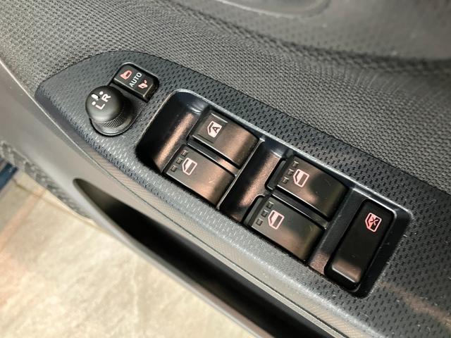 ムーヴＸリミテッド２　ＳＡ３　フルセグナビ　バックカメラ衝突被害軽減ブレーキ　フルセグナビ　ＤＶＤ再生　Ｂｌｕｅｔｏｏｔｈ　ＵＳＢ　Ｂカメラ　ＥＴＣ　シートヒーター　ＬＥＤ　オートライト　オートエアコン　スマートキー　エコアイドル　タイヤ４本新品交換済み（滋賀県）の中古車