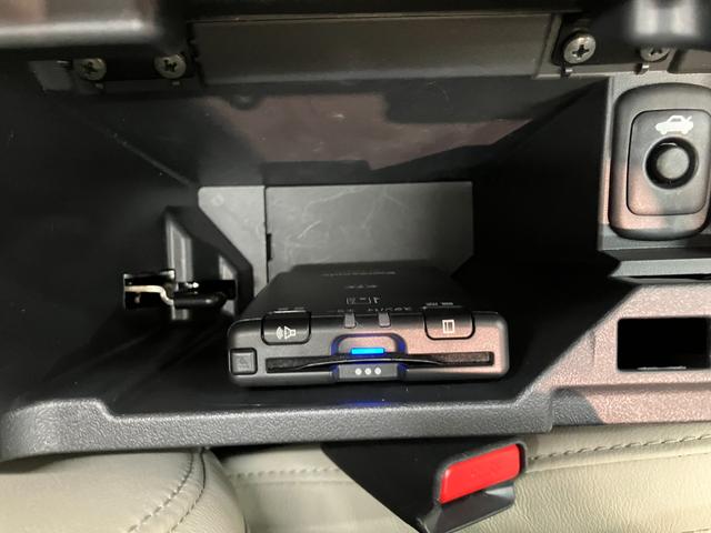 コペン２０ｔｈアニバーサリーエディション　フルセグナビ　Ｂカメラフルセグナビ　ＤＶＤ再生　Ｂｌｕｅｔｏｏｔｈ　バックカメラ　前後ドラレコ　ＥＴＣ　ＭＯＭＯ製ハンドル　ＢＢＳ製アルミホイール　シートヒーター　ＬＥＤ　オートライト　オートエアコン　スマートキー　５ＭＴ（滋賀県）の中古車