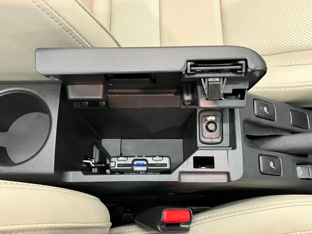 コペン２０ｔｈアニバーサリーエディション　フルセグナビ　Ｂカメラフルセグナビ　ＤＶＤ再生　Ｂｌｕｅｔｏｏｔｈ　バックカメラ　前後ドラレコ　ＥＴＣ　ＭＯＭＯ製ハンドル　ＢＢＳ製アルミホイール　シートヒーター　ＬＥＤ　オートライト　オートエアコン　スマートキー　５ＭＴ（滋賀県）の中古車
