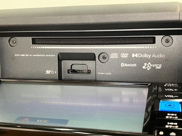 コペンローブ　フルセグナビ　シートヒーター　走行２３００ＫＭ台電動オープンルーフ　フルセグナビ　ＤＶＤ再生　Ｂｌｕｅｔｏｏｔｈ　シートヒーター　ＬＥＤヘッドライト　オートライト　オートエアコン　スマートキー　エコアイドル（滋賀県）の中古車