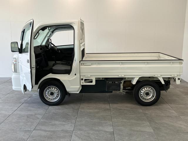 NT100クリッパートラックDX セーフティパッケージ 2WD AT車 走行1万3千キロ衝突被害軽減ブレーキ エアコン パワステ オートライト マニュアルレベリング AM/FMラジオ ゲートプロテクター ガードフレームプロテクター キャビンバックプロテクター タイヤ4本新品交換済み(滋賀県)の中古車