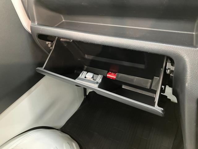 NT100クリッパートラックDX セーフティパッケージ 2WD AT車 走行1万3千キロ衝突被害軽減ブレーキ エアコン パワステ オートライト マニュアルレベリング AM/FMラジオ ゲートプロテクター ガードフレームプロテクター キャビンバックプロテクター タイヤ4本新品交換済み(滋賀県)の中古車
