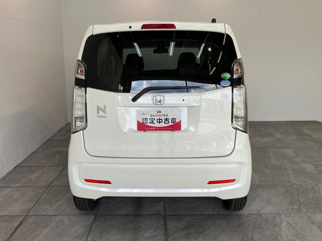Ｎ−ＷＧＮＧ・ターボパッケージ　ＣＤステレオ　ＨＩＤ　スマートキー衝突被害軽減ブレーキ　ＣＤステレオ　ＵＳＢ　ＨＩＤヘッドライト　オートライト　オートエアコン　電動格納式ミラー　スマートキー　エコアイドル　タイヤ４本新品交換済み　ターボ（滋賀県）の中古車