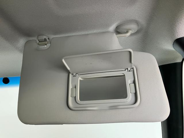 Ｎ−ＢＯＸカスタムＧ・Ｌパッケージ　ワンセグナビ　左側電動スライドドア　ＨＩＤワンセグナビ　ＥＴＣ　左側電動スライドドア　ＨＩＤヘッドライト　オートライト　オートエアコン　電動格納式ミラー　スマートキー　セキュリティーアラーム　エコアイドル　タイヤ４本新品交換済み（滋賀県）の中古車
