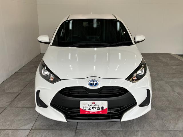 ヤリスハイブリッドX ナビ バックカメラ ドラレコ LEDトヨタセーフティセンス ナビ Bluetooth USB バックカメラ ドラレコ ETC LEDヘッドライト オートライト オートエアコン 電動格納式ミラー レーダークルーズ キーレス エコアイドル(滋賀県)の中古車
