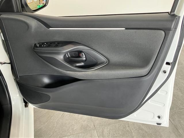 ヤリスハイブリッドX ナビ バックカメラ ドラレコ LEDトヨタセーフティセンス ナビ Bluetooth USB バックカメラ ドラレコ ETC LEDヘッドライト オートライト オートエアコン 電動格納式ミラー レーダークルーズ キーレス エコアイドル(滋賀県)の中古車