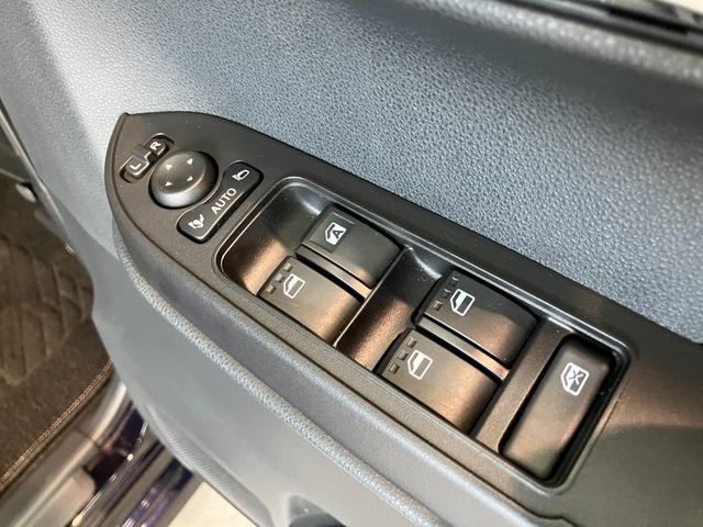 タントカスタムXリミテッド 9型ディスプレイオーディオ クルコン衝突被害軽減ブレーキ コーナーセンサー 9型ディスプレイオーディオ Bluetooth USB バックカメラ 両側電動スライドドア 前席シートヒーター LED レーダークルーズ スマートキー(滋賀県)の中古車