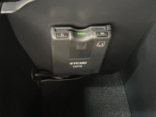ハイラックスZ GRスポーツ 4WD フルセグナビ パノラマ 車検整備付トヨタセーフティセンス コーナセンサー ナビ フルセグTV Bluetooth USB パノラマカメラ ETC オートエアコン LED レーダークルーズ 4WD デフロック パドルシフト スマートキー(滋賀県)の中古車