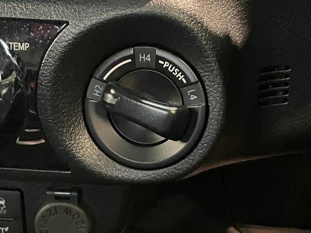 ハイラックスZ GRスポーツ 4WD フルセグナビ パノラマ 車検整備付トヨタセーフティセンス コーナセンサー ナビ フルセグTV Bluetooth USB パノラマカメラ ETC オートエアコン LED レーダークルーズ 4WD デフロック パドルシフト スマートキー(滋賀県)の中古車