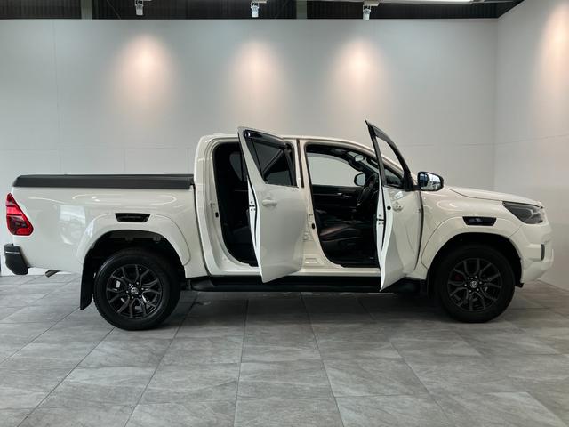 ハイラックスZ GRスポーツ 4WD フルセグナビ パノラマ 車検整備付トヨタセーフティセンス コーナセンサー ナビ フルセグTV Bluetooth USB パノラマカメラ ETC オートエアコン LED レーダークルーズ 4WD デフロック パドルシフト スマートキー(滋賀県)の中古車