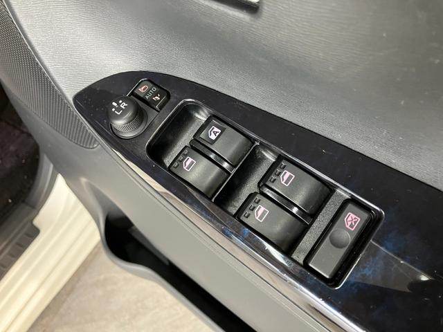 タントカスタムＸトップエディションＶＳ　ＳＡ３　ナビ　Ｐカメラ衝突被害軽減ブレーキ　フルセグナビ　Ｂｌｕｅｔｏｏｔｈ　ＤＶＤ　ＵＳＢ　パノラマカメラ　両側電動スライドドア　シートヒーター　ＬＥＤ　オートライト　スマートキー　エコアイドル　タイヤ４本新品交換済（滋賀県）の中古車