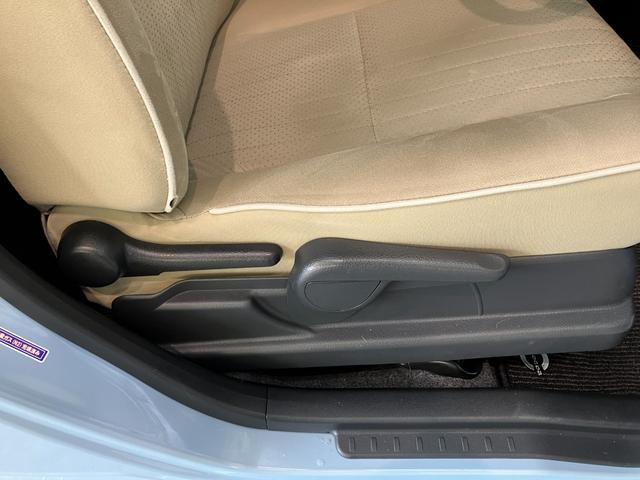 ミラココアココアプラスＧ　ワンセグナビ　バックカメラ　スマートキーワンセグナビ　バックカメラ　ＥＴＣ車載器　オートエアコン　スマートキー　電動格納式ミラー　マニュアルレベリング　エコアイドル　テンパータイヤ　ルーフレール　セキュリティアラーム（滋賀県）の中古車