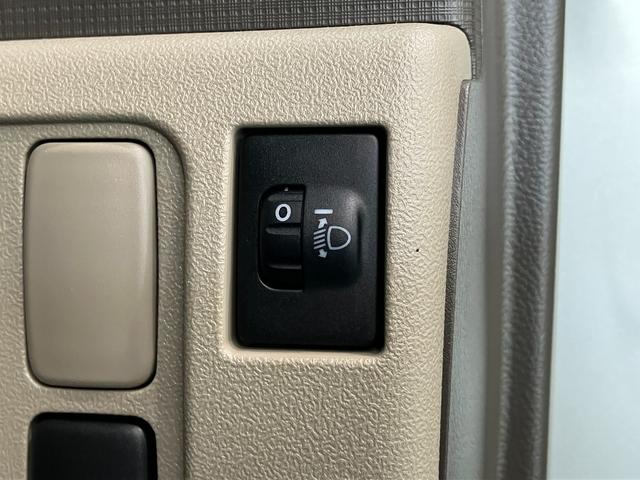 タントＸ　フルセグナビ　左側電動スライドドア　スマートキーフルセグナビ　ＤＶＤ再生　Ｂｌｕｅｔｏｏｔｈ　ＵＳＢ　左側電動スライドドア　電動格納式ミラー　オートエアコン　スマートキー　マニュアルレベリング　エコアイドル　タイヤ４本新品交換済み（滋賀県）の中古車