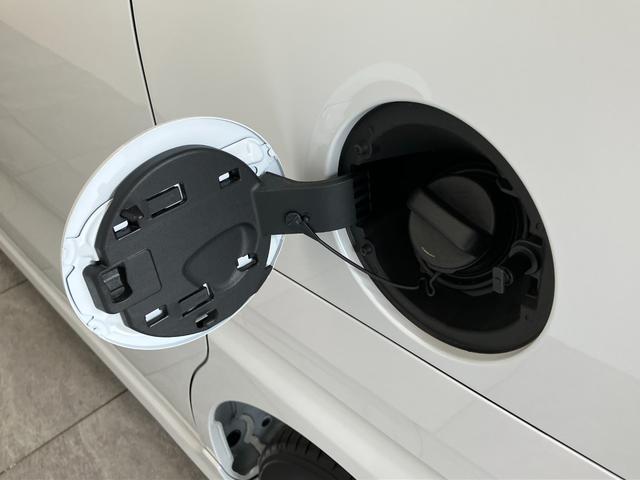 タントカスタムＸリミテッド　９型Ｄ．Ａ　クルコン　届出済未使用車衝突被害軽減ブレーキ　コーナーセンサー　９型ディスプレイオーディオ　Ｂｌｕｅｔｏｏｔｈ　ＵＳＢ　バックカメラ　両側電動スライドドア　前席シートヒーター　ＬＥＤ　レーダークルーズ　スマートキー（滋賀県）の中古車