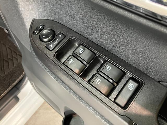 タントカスタムＲＳリミテッド　ターボ　９型ＤＡ　Ｂカメラ　クルコン衝突被害軽減ブレーキ　コーナーセンサー　９型ディスプレイオーディオ　Ｂｌｕｅｔｏｏｔｈ　ＵＳＢ　バックカメラ　両側電動スライドドア　前席シートヒーター　ＬＥＤ　レーダークルーズ　スマートキー　ターボ（滋賀県）の中古車