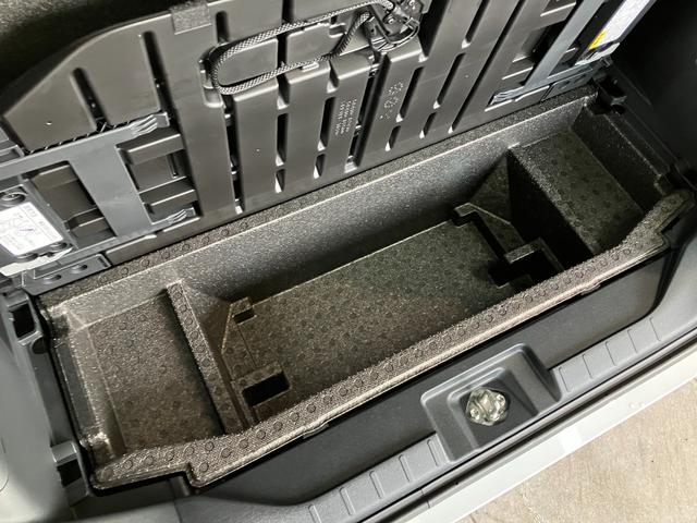 タントカスタムＲＳリミテッド　ターボ　９型ＤＡ　Ｂカメラ　クルコン衝突被害軽減ブレーキ　コーナーセンサー　９型ディスプレイオーディオ　Ｂｌｕｅｔｏｏｔｈ　ＵＳＢ　バックカメラ　両側電動スライドドア　前席シートヒーター　ＬＥＤ　レーダークルーズ　スマートキー　ターボ（滋賀県）の中古車