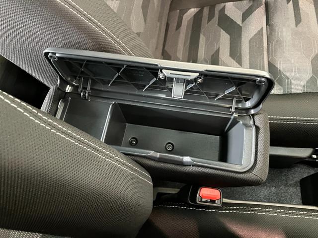タフトＧターボ　ダーククロムベンチャー　９型ＤＡ　駐車支援システム衝突被害軽減ブレーキ　コーナーセンサー　フルセグナビ　ＤＶＤ再生　Ｂｌｕｅｔｏｏｔｈ　ＵＳＢ　パノラマカメラ　前後ドラレコ　駐車支援システム　前席シートヒーター　ＬＥＤ　レーダークルーズ　ターボ（滋賀県）の中古車