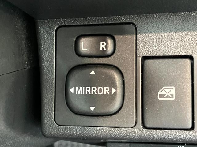 コペンローブ　Ｓ　フルセグナビ　バックカメラ　ＬＥＤ　車検整備付電動オープンルーフ　コーナセンサー　フルセグナビ　Ｂｌｕｅｔｏｏｔｈ　バックカメラ　シートヒーター　ＬＥＤ　オートエアコン　ビルシュタイン製ショックアブソーバー　ＭＯＭＯ製ハンドル　レカロシート（滋賀県）の中古車