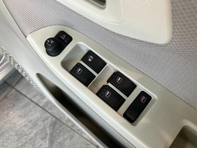 ムーヴＬ　ＳＡ３　フルセグナビ　バックカメラ　ドラレコ衝突被害軽減ブレーキ　フルセグナビ　ＤＶＤ再生　Ｂｌｕｅｔｏｏｔｈ　ＵＳＢ　バックカメラ　ドラレコ　ＥＴＣ　キーレスエントリー　電動格納式ミラー　マニュアルレベリング　エコアイドル（滋賀県）の中古車
