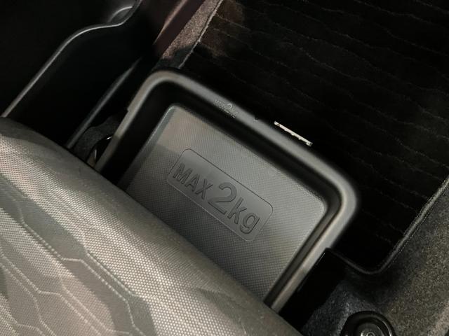 タフトＧクロムベンチャー　９型Ｄ．Ａ　Ｐカメラ　駐車支援システム衝突被害軽減ブレーキ　コーナーセンサー　９インチディスプレイオーディオ　Ｂｌｕｅｔｏｏｔｈ　フルセグ　パノラマカメラ　前後ドラレコ　レーダークルーズ　前席シートヒーター　ＬＥＤ　エコアイドル（滋賀県）の中古車
