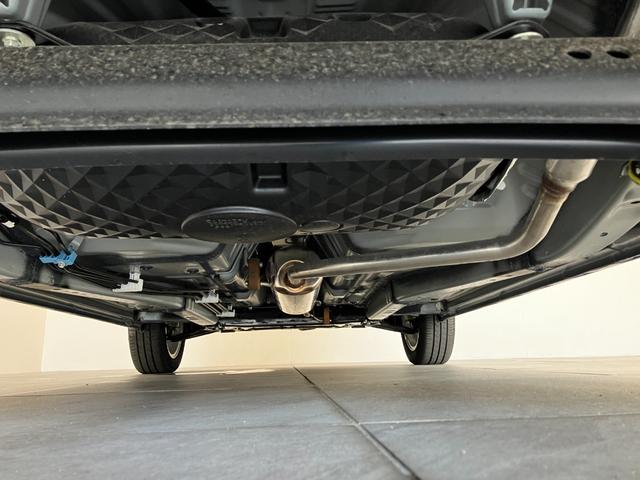 タフトＧクロムベンチャー　９型Ｄ．Ａ　Ｐカメラ　駐車支援システム衝突被害軽減ブレーキ　コーナーセンサー　９インチディスプレイオーディオ　Ｂｌｕｅｔｏｏｔｈ　フルセグ　パノラマカメラ　前後ドラレコ　レーダークルーズ　前席シートヒーター　ＬＥＤ　エコアイドル（滋賀県）の中古車