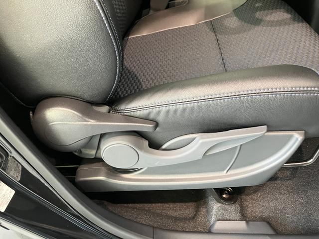 タントカスタムＲＳリミテッド　ターボ　９型Ｄ・Ａ　届出済未使用車衝突被害軽減ブレーキ　コーナーセンサー　９型ディスプレイオーディオ　Ｂｌｕｅｔｏｏｔｈ　ＵＳＢ　バックカメラ　両側電動スライドドア　前席シートヒーター　ＬＥＤ　レーダークルーズ　スマートキー　ターボ（滋賀県）の中古車