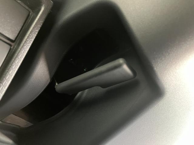 タントカスタムＲＳリミテッド　ターボ　９型Ｄ・Ａ　届出済未使用車衝突被害軽減ブレーキ　コーナーセンサー　９型ディスプレイオーディオ　Ｂｌｕｅｔｏｏｔｈ　ＵＳＢ　バックカメラ　両側電動スライドドア　前席シートヒーター　ＬＥＤ　レーダークルーズ　スマートキー　ターボ（滋賀県）の中古車
