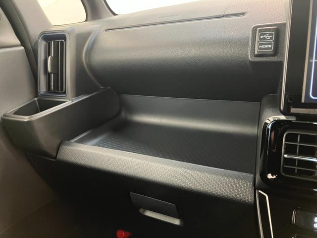タントカスタムＲＳリミテッド　ターボ　９型Ｄ・Ａ　届出済未使用車衝突被害軽減ブレーキ　コーナーセンサー　９型ディスプレイオーディオ　Ｂｌｕｅｔｏｏｔｈ　ＵＳＢ　バックカメラ　両側電動スライドドア　前席シートヒーター　ＬＥＤ　レーダークルーズ　スマートキー　ターボ（滋賀県）の中古車