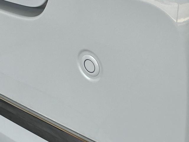 ムーヴキャンバスセオリーG 9型ディスプレイオーディオ 届出済未使用車衝突被害軽減ブレーキ コーナーセンサー 9型ディスプレイオーディオ フルセグ Bluetooth USB バックカメラ 両側電動スライドドア 前席シートヒーター LED ワイヤレス充電器 エコアイドル(滋賀県)の中古車