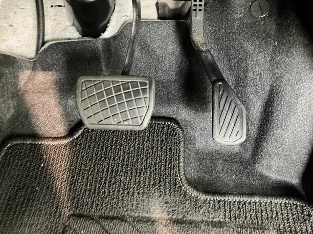 タントカスタムRSターボ 4WD ディスプレイオーディオ 駐車支援衝突被害軽減ブレーキ コーナセンサー ディスプレイオーディオ USB パノラマカメラ ETC 駐車支援システム 前席シートヒーター レーダークルーズ 両側電動スライドドア LED ターボ 4WD(滋賀県)の中古車