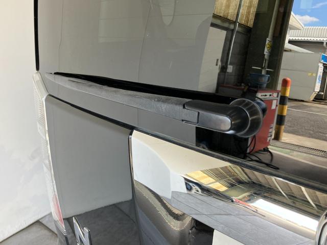 Ｎ−ＢＯＸＧ・ターボＬパッケージ　ワンセグナビ　Ｂカメラ　クルコンワンセグナビ　ＤＶＤ再生　Ｂｌｕｅｔｏｏｔｈ　バックカメラ　ＥＴＣ　左側電動スライドドア　ＬＥＤヘッドライト　オートエアコン　電動格納式ミラー　クルーズコントロール　スマートキー　パドルシフト　ターボ（滋賀県）の中古車