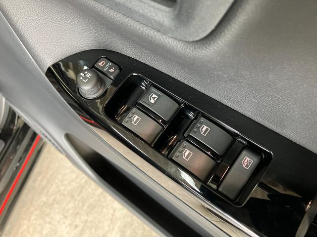 キャストスポーツSAII ターボ フルセグナビ バックカメラ LED衝突被害軽減ブレーキ フルセグナビ DVD Bluetooth USB ETC 運転席シートヒーター LED オートライト オートエアコン MOMO製ハンドル パドルシフト スマートキー エコアイドル(滋賀県)の中古車