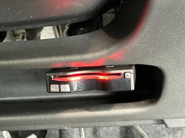 キャストスポーツSAII ターボ フルセグナビ バックカメラ LED衝突被害軽減ブレーキ フルセグナビ DVD Bluetooth USB ETC 運転席シートヒーター LED オートライト オートエアコン MOMO製ハンドル パドルシフト スマートキー エコアイドル(滋賀県)の中古車