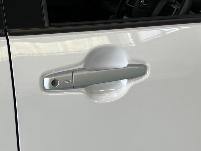 タントＸ　コーナセンサー　ワンセグナビ　ＬＥＤ　車検整備付衝突被害軽減ブレーキ　コーナーセンサー　ワンセグナビ　Ｂｌｕｅｔｏｏｔｈ　左側電動スライドドア　前席シートヒーター　ＬＥＤ　オートライト　オートエアコン　スマートキー　電動格納式ミラー　エコアイドル（滋賀県）の中古車