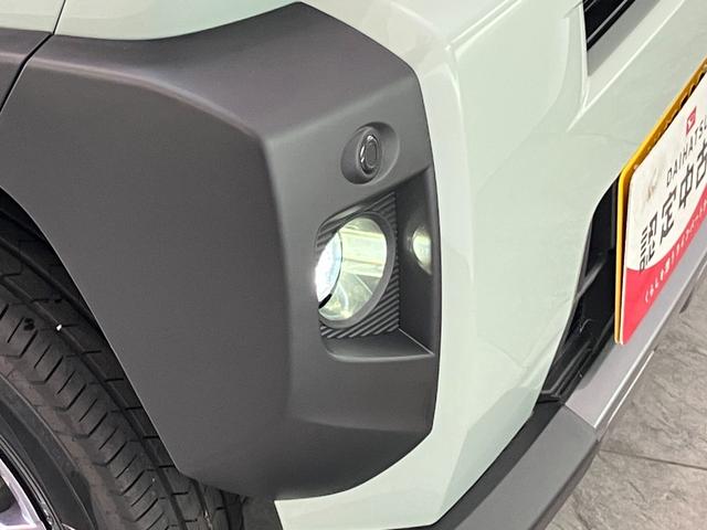 タフトＧ　ダーククロムベンチャー　９型Ｄ．Ａ　届出済未使用車衝突被害軽減ブレーキ　コーナーセンサー　９型ディスプレイオーディオ　フルセグ　Ｂｌｕｅｔｏｏｔｈ　ＵＳＢ　バックカメラ　前席シートヒーター　ＬＥＤ　オートライト　レーダークルーズ　オートエアコン（滋賀県）の中古車