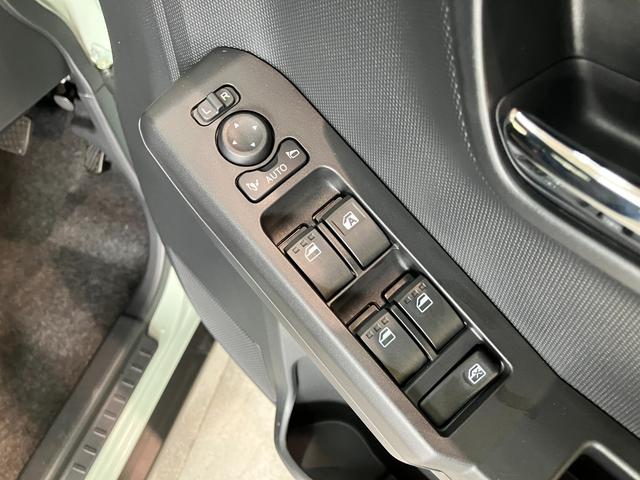 タフトＧ　ダーククロムベンチャー　９型Ｄ．Ａ　届出済未使用車衝突被害軽減ブレーキ　コーナーセンサー　９型ディスプレイオーディオ　フルセグ　Ｂｌｕｅｔｏｏｔｈ　ＵＳＢ　バックカメラ　前席シートヒーター　ＬＥＤ　オートライト　レーダークルーズ　オートエアコン（滋賀県）の中古車