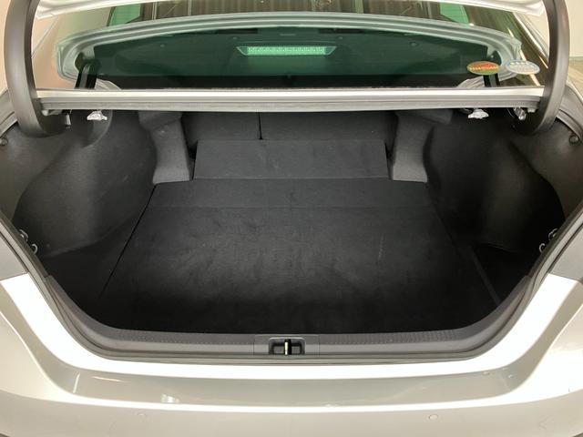 アルティスＧ　フルセグナビ　ＥＴＣ　レーダークルーズ　車検整備付トヨタセーフティセンス　コーナーセンサー　フルセグナビ　ＤＶＤ　Ｂｌｕｅｔｏｏｔｈ　ＵＳＢ　ＥＴＣ　レーダークルーズ　ＬＥＤ　オートライト　スマートキー　パワーシート　オートエアコン　ハイブリッド（滋賀県）の中古車