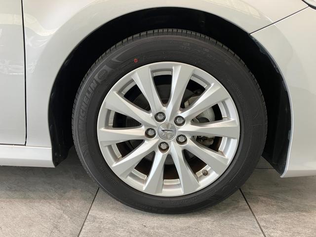 アルティスＧ　フルセグナビ　ＥＴＣ　レーダークルーズ　車検整備付トヨタセーフティセンス　コーナーセンサー　フルセグナビ　ＤＶＤ　Ｂｌｕｅｔｏｏｔｈ　ＵＳＢ　ＥＴＣ　レーダークルーズ　ＬＥＤ　オートライト　スマートキー　パワーシート　オートエアコン　ハイブリッド（滋賀県）の中古車