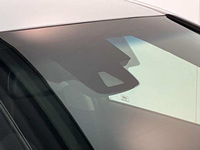 アルティスＧ　フルセグナビ　ＥＴＣ　レーダークルーズ　車検整備付トヨタセーフティセンス　コーナーセンサー　フルセグナビ　ＤＶＤ　Ｂｌｕｅｔｏｏｔｈ　ＵＳＢ　ＥＴＣ　レーダークルーズ　ＬＥＤ　オートライト　スマートキー　パワーシート　オートエアコン　ハイブリッド（滋賀県）の中古車