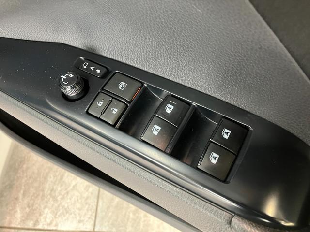 アルティスＧ　フルセグナビ　ＥＴＣ　レーダークルーズ　車検整備付トヨタセーフティセンス　コーナーセンサー　フルセグナビ　ＤＶＤ　Ｂｌｕｅｔｏｏｔｈ　ＵＳＢ　ＥＴＣ　レーダークルーズ　ＬＥＤ　オートライト　スマートキー　パワーシート　オートエアコン　ハイブリッド（滋賀県）の中古車