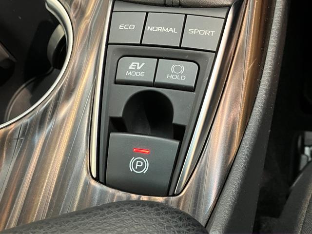 アルティスＧ　フルセグナビ　ＥＴＣ　レーダークルーズ　車検整備付トヨタセーフティセンス　コーナーセンサー　フルセグナビ　ＤＶＤ　Ｂｌｕｅｔｏｏｔｈ　ＵＳＢ　ＥＴＣ　レーダークルーズ　ＬＥＤ　オートライト　スマートキー　パワーシート　オートエアコン　ハイブリッド（滋賀県）の中古車