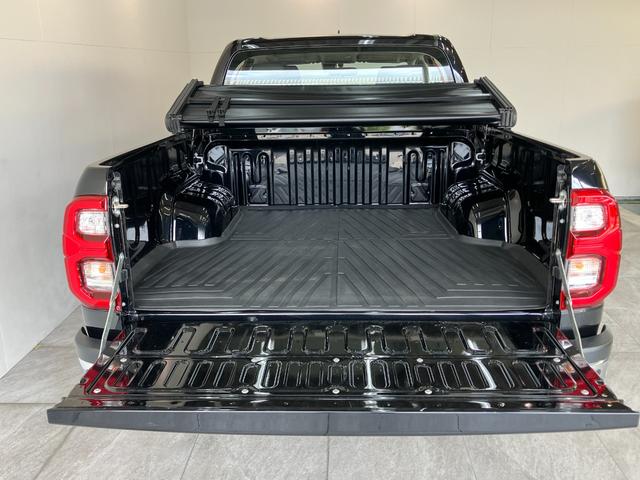 ハイラックスＺ　４ＷＤ　ディーゼルターボ　フルセグナビ　パノラマ　ＬＥＤ４ＷＤ　ターボ　トヨタセーフティセンス　コーナセンサー　フルセグナビ　Ｂｌｕｅｔｏｏｔｈ　ＵＳＢ　パノラマカメラ　デフロック　レーダークルーズ　ＤＡＣ　ＬＥＤ　オートエアコン　スマートキー（滋賀県）の中古車