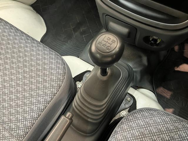 ハイゼットトラック垂直式テールリフト エアコン・パワステスペシャル 2WD5速マニュアルミッション車 エアコン パワステ AM/FMラジオ ETC 荷台作業灯 4枚リーフスプリング マニュアルレベリング 垂直式テールリフト車 タイヤ4本新品交換済み(滋賀県)の中古車