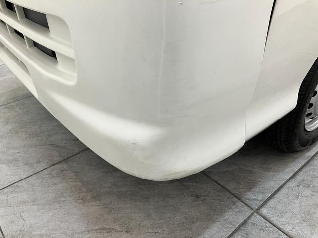 ハイゼットトラック垂直式テールリフト エアコン・パワステスペシャル 2WD5速マニュアルミッション車 エアコン パワステ AM/FMラジオ ETC 荷台作業灯 4枚リーフスプリング マニュアルレベリング 垂直式テールリフト車 タイヤ4本新品交換済み(滋賀県)の中古車