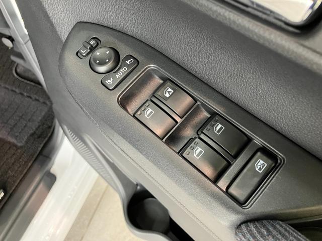 ムーヴG コーナセンサー 左側電動スライドドア スマートキー衝突被害軽減ブレーキ コーナーセンサー バックカメラ(ナビ装着時用) 左側電動スライドドア LEDヘッドライト オートライト オートエアコン 電動パーキングブレーキ スマートキー エコアイドル(滋賀県)の中古車