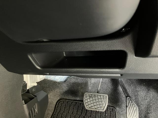 ムーヴG コーナセンサー 左側電動スライドドア スマートキー衝突被害軽減ブレーキ コーナーセンサー バックカメラ(ナビ装着時用) 左側電動スライドドア LEDヘッドライト オートライト オートエアコン 電動パーキングブレーキ スマートキー エコアイドル(滋賀県)の中古車