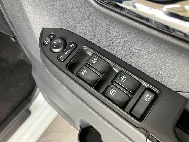 タントカスタムRSリミテッド ターボ 9型DA 届出済未使用車衝突被害軽減ブレーキ コーナーセンサー 9型ディスプレイオーディオ Bluetooth USB パノラマカメラ 駐車支援システム 両側電動スライドドア 前席シートヒーター LED レーダークルーズ(滋賀県)の中古車